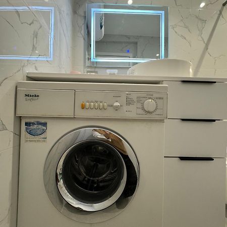 דירות Brand New Apartament טיראנה מראה חיצוני תמונה